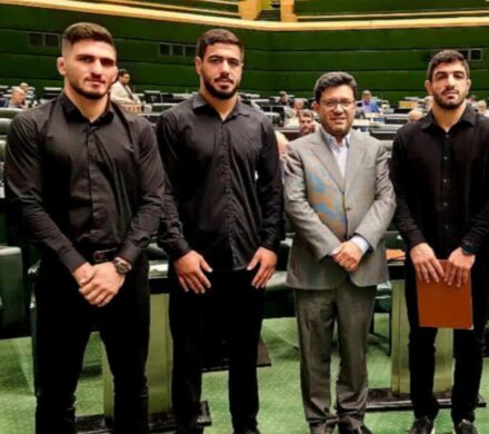 تقدیر از قهرمانان تیم ملی کشتی در مجلس شورای اسلامی